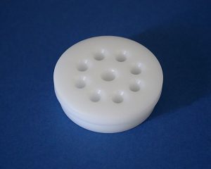 fresatura resina acetalica